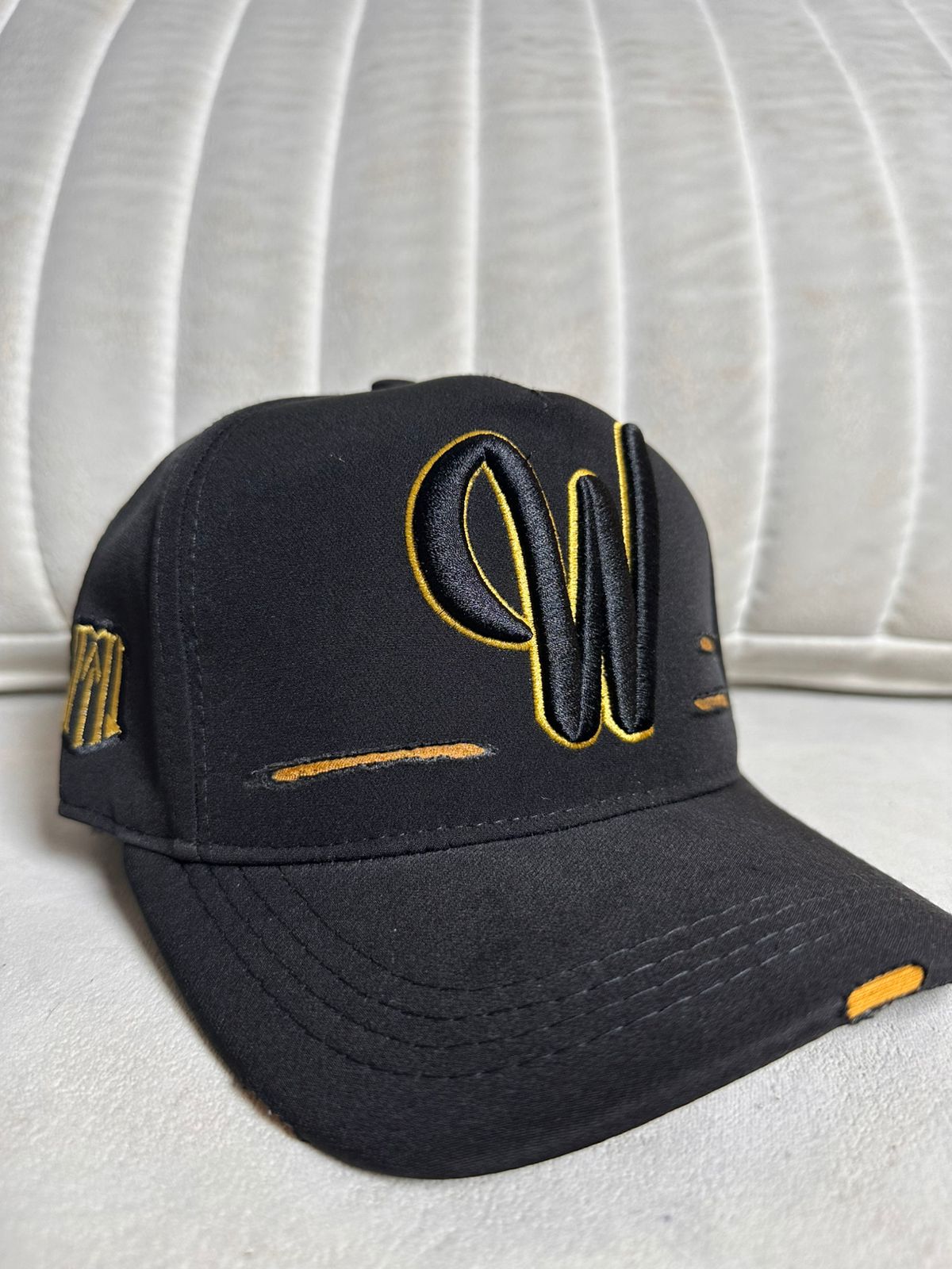 W Merch