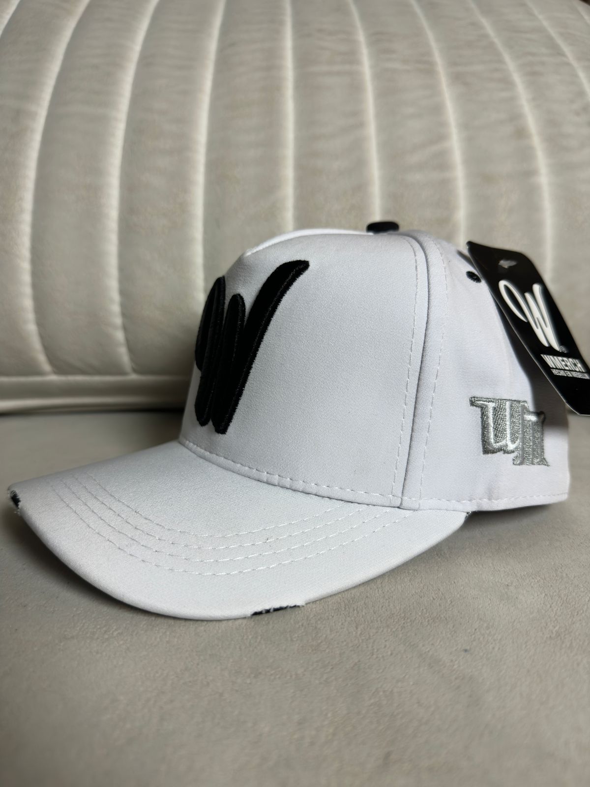 W Merch
