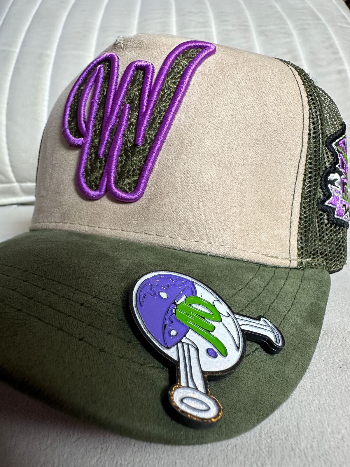 W Merch