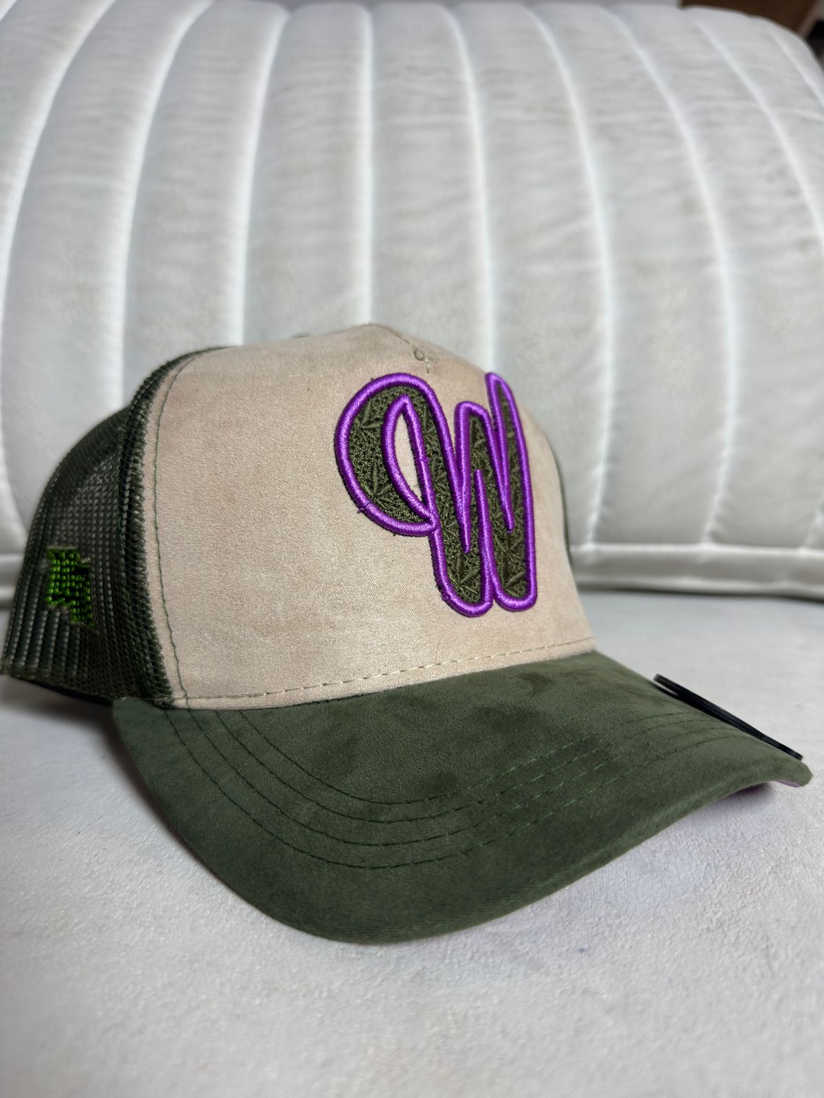 W Merch