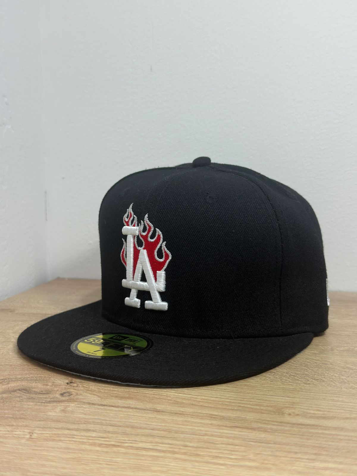 LA