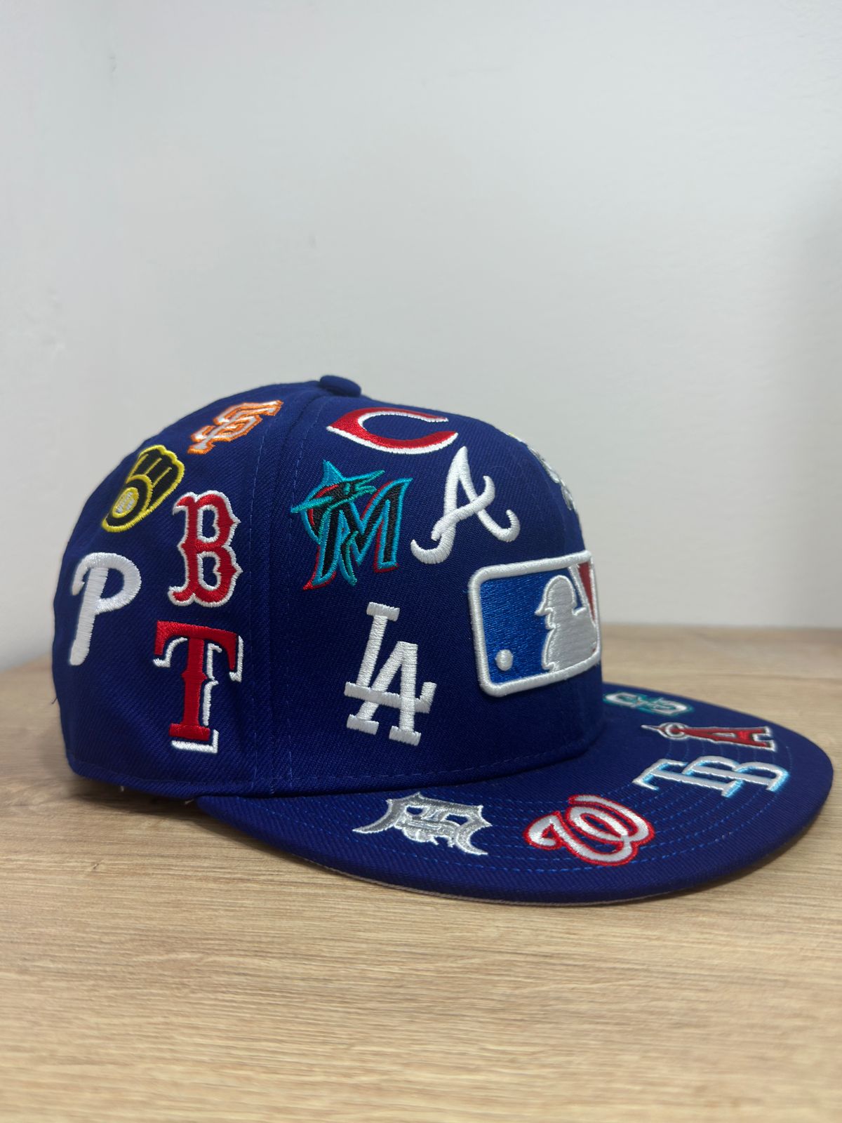Multi Logo