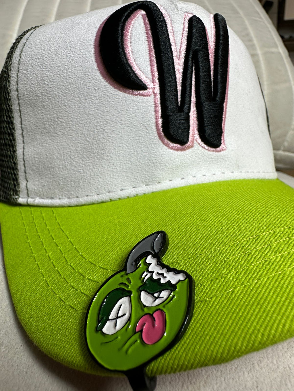 W Merch